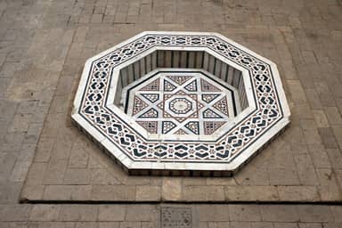 Cairo: Khan El Khalili, Tanoura Show & Islamic Cairo Tour